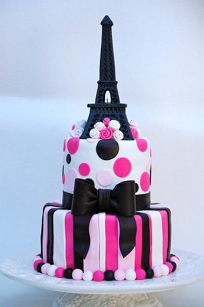 Paris Themed Cake - Cake by Lesley Wright