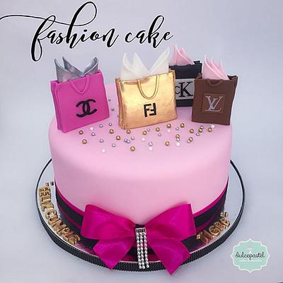 Torta Fashion Cake - Cake by Dulcepastel.com