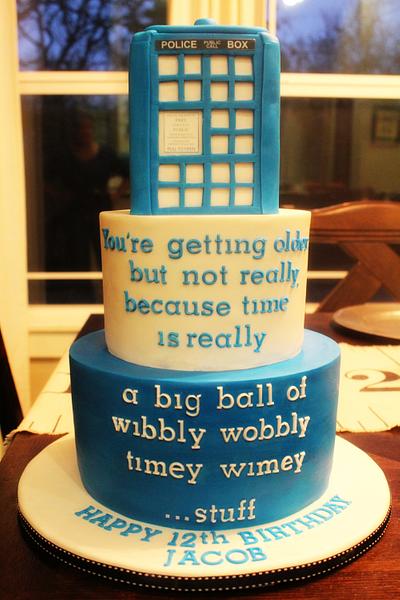 Doctor Who - Cake by Kendra