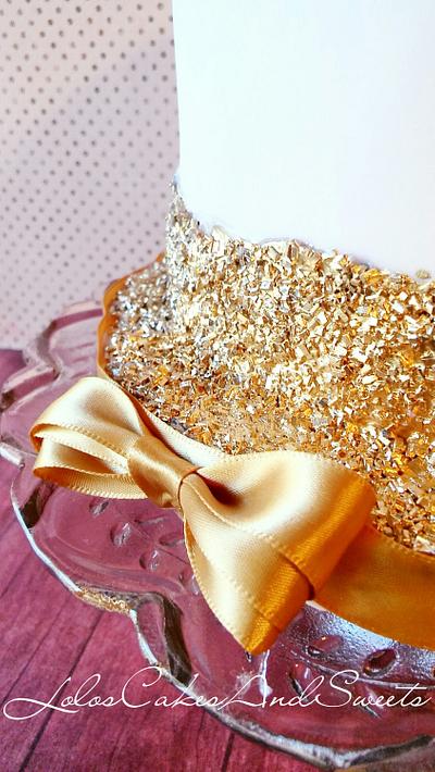 Gold Texture - Cake by Lolo's Cakes and Sweets