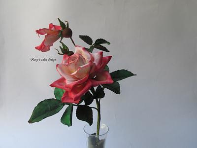Tea rose " Innominata " - Cake by rosycakedesigner