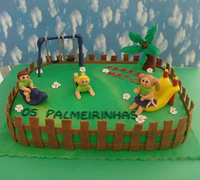 Playground - Cake by Dália
