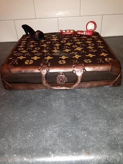 Louis Vuitton cake - Cake by priscilla-patisserie