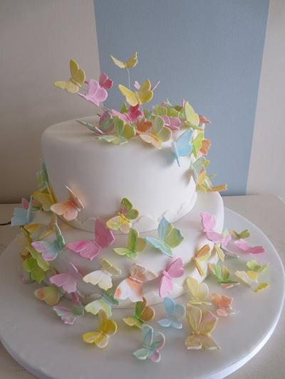 Butterflies cake - Cake by SweetMamaMilano