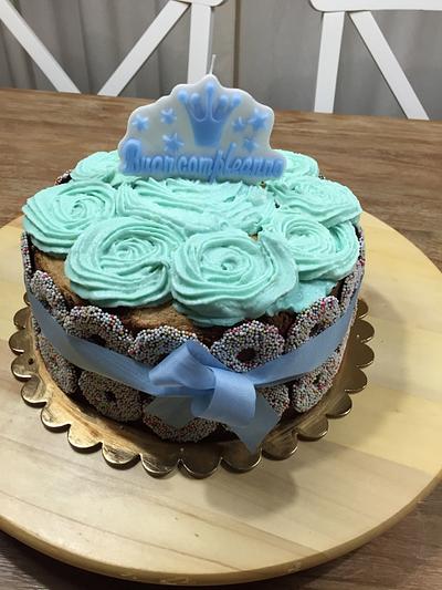 Simple Cake B-Day - Cake by CupClod Cake Design