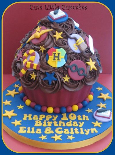 Harry Potter Giant Cupcake - Cake by Heidi Stone