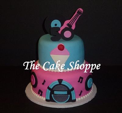 50s themed cake - Cake by THE CAKE SHOPPE