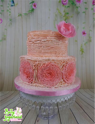 My first buttercream cake - Cake by Bety'Sugarland by Elisabete Caseiro 