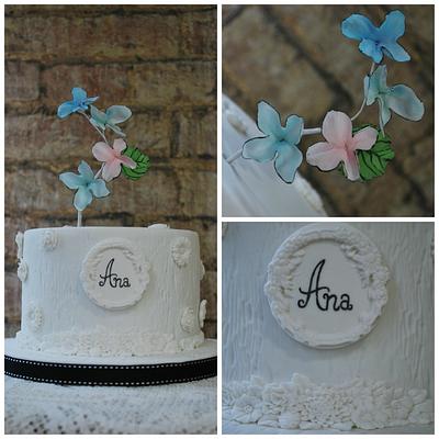 Ana's elegant birthday cake - Cake by Ponona Cakes - Elena Ballesteros
