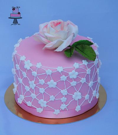 Pink in lace - Cake by Marie