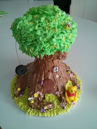 Pooh's tree - Cake by pastrygirl01