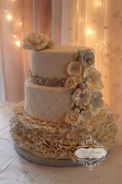 Ivory Wedding Cake - Cake by Frostilicious Cakes & Cupcakes