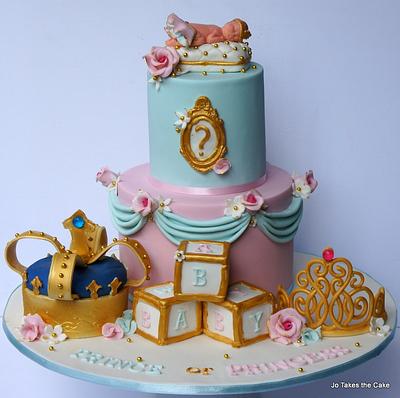 Royal Gender Reveal - Cake by Jo Finlayson (Jo Takes the Cake)