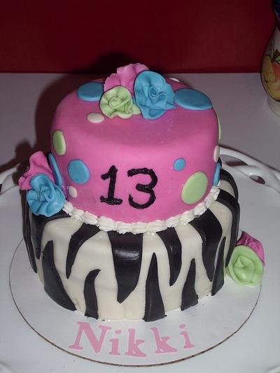 Zebra & pink cake Inspired  - Cake by Angie Mellen