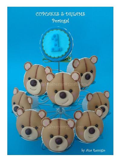 TEDDY BEAR CUPCAKES - Cake by Ana Remígio - CUPCAKES & DREAMS Portugal