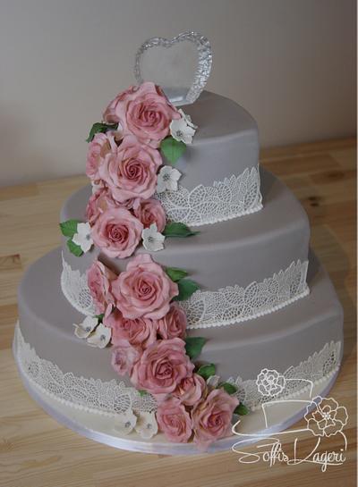 Romantic wedding cake - Cake by Sofie