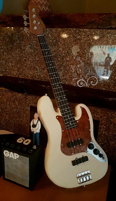 Fender Vintage 60's bass guitar - Cake by GoshCakes