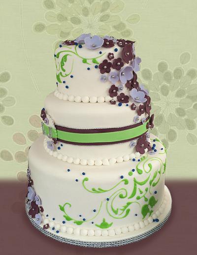 Green , Brown & Lavender - Cake by MsTreatz