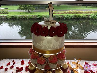 Ship wedding cake - Cake by Mary Yogeswaran