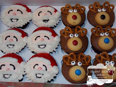 Santa & Reindeer  - Cake by Sugar Sweet Cakes