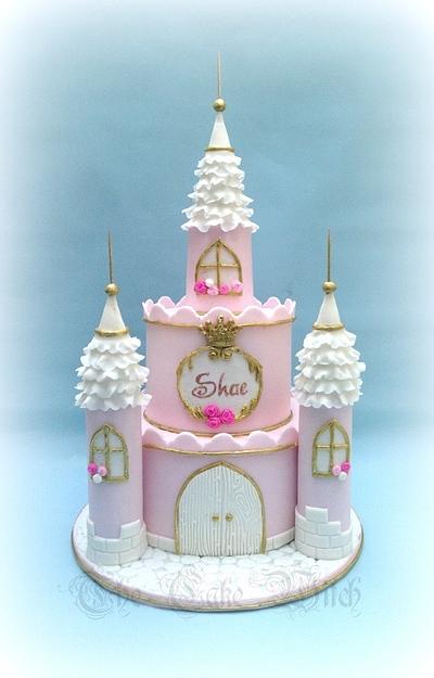 Princess Castle - Cake by Nessie - The Cake Witch