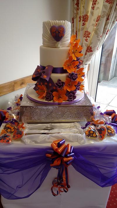 Its all about Bow - Cake by Cakes by Nina Camberley