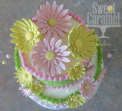 Lovely  Cake - Cake by Sweet Caramel Cakes