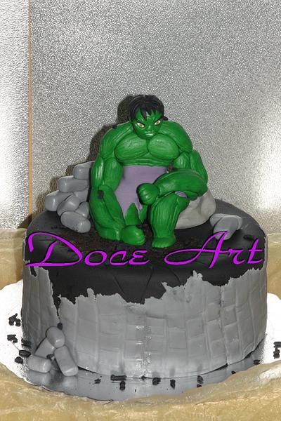 Hulk cake - Cake by Magda Martins - Doce Art