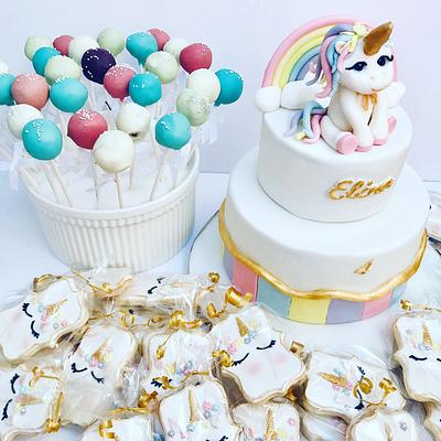 Set of sweet unicorn - Cake by Gabriela