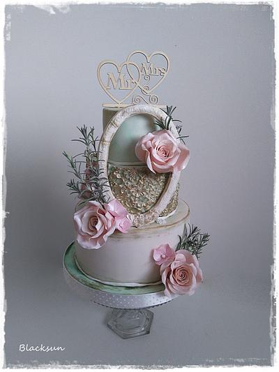 Vintage wedding cake - Cake by Zuzana Kmecova
