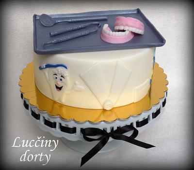 Cake for dentist - Cake by Lucyscakes