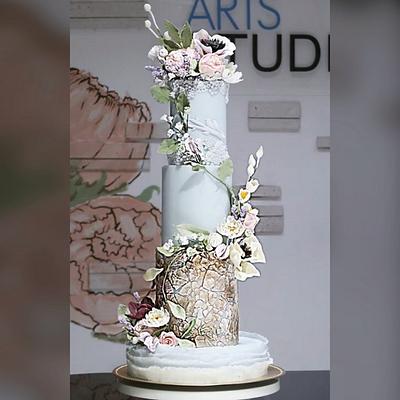 garden wedding workshop on fondant and gumpaste flowers - Cake by Jackie Florendo