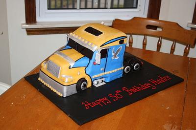 semi truck cake - Cake by Rostaty