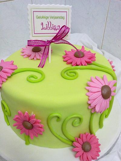 Flower power - Cake by HannelieMills