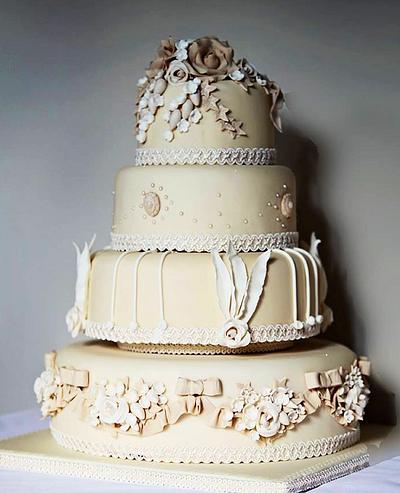 Ivory regal wedding cake - Cake by Ele Lancaster
