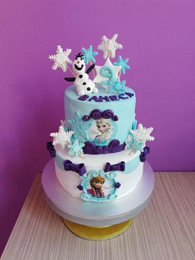 Frozen cake - Cake by Maia Simeonova