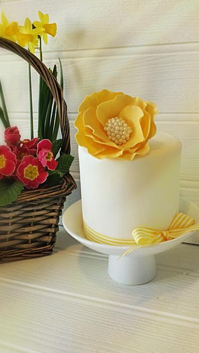Yellow flower Cake - Cake by Molly69