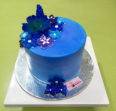 Midnight blue  - Cake by Michelle's Sweet Temptation