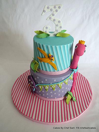 Girly Dino cake - Cake by chefsam