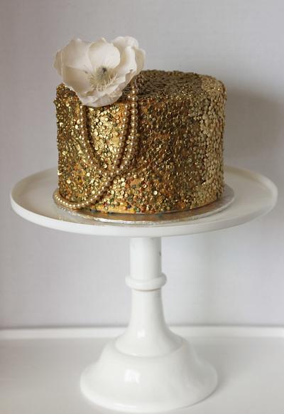 all that glitters is edible gold! - Cake by Sarah H Mograbee