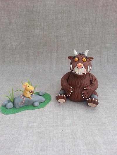 Gruffalo and Mouse! - Cake by Sugarwhizz