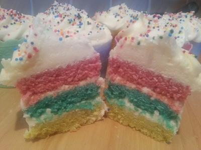 Rainbow cupcakes - Cake by Lucy Dugdale