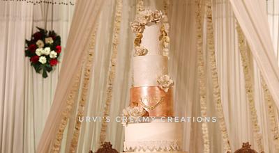 Majestic Wedding Cake - Cake by Urvi Zaveri 