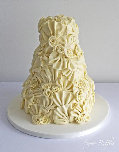 White Chocolate Fans & Roses - Cake by Sugar Ruffles