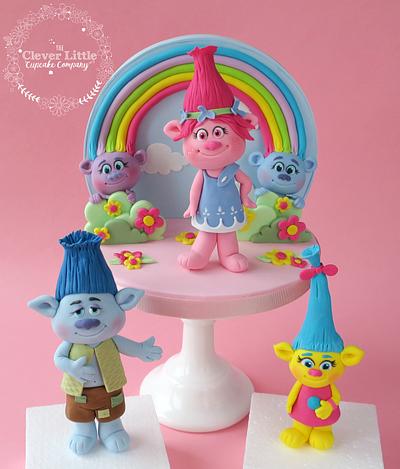 Trolls Toppers - Cake by Amanda’s Little Cake Boutique