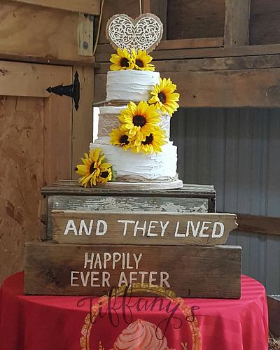 Rustic Barn Wedding Cake  - Cake by Tiffany DuMoulin