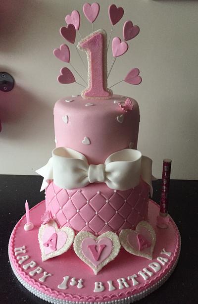 Pink 1st birthday - Cake by Donnajanecakes 