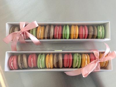 French macarons - Cake by Popsue