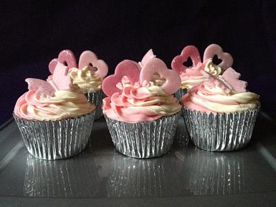 heart and butterfly cupcakes - Cake by bakedwithloveonline