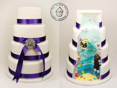 It's a surprise cake. - Cake by Yellow Bee Sugar Art by Vicky Teather